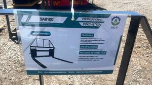 lot 10791 image: AGT SAI100 Professional Pallet Fork Attachment