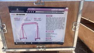 lot 11172 image: LandHonor 5000 lb Gantry Crane Model LHR-AGC5000