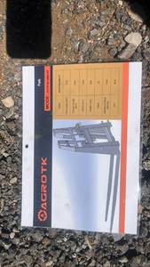 lot 111894 image: AGROTK Fork Assembly for Forklift Equipment JD hitch