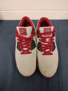 lot 53439 image: Nike Air Max 90 Ultra Essential sneakers - 11.5  - Retail $0