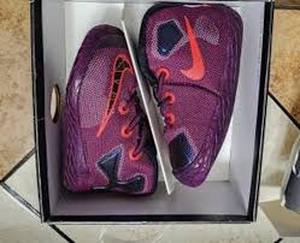 lot 53400 image: Lebron XIII (CBV) - Infant 1c - Retail $0