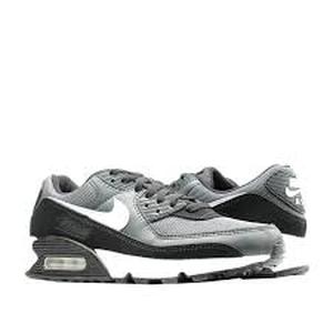 lot 53411 image: Nike Air Max 90 sneakers - 13 - Retail $0