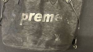 lot 26 image: Neverfull GM Tote Bag