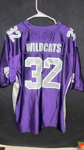 lot 28 image: Kansas State Wildcats #32 Football Jersey size Large
