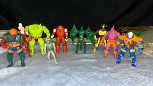 lot 30 image: Vintage action figure lot