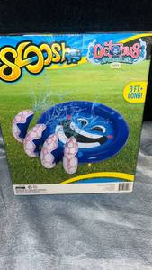 lot 86 image: Brand new Octopus Sprinkler Pool Water Toy