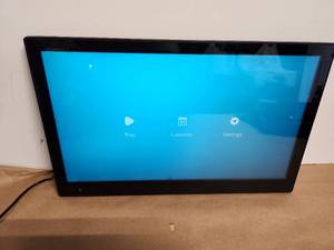 lot 10 image: Digital Photo Frame with Touch Interface