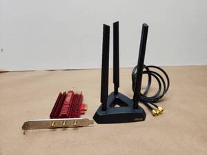 lot 23 image: ASUS PCE-AC88 Wireless Network Card with AC3100 WiFi Adapter and Antennas