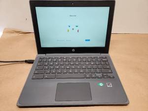 lot 3 image: HP Chromebook 14 Inch Laptop Computer