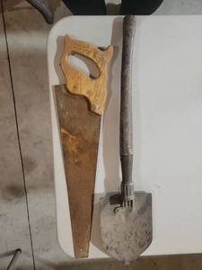 lot 20515 image: Hand Saw and Trenching Shovel Tool Set