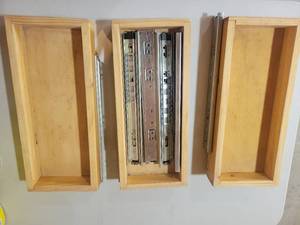 lot 20522 image: Heavy Duty Ball Bearing Drawer Slides Set - Retail $25