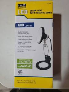 lot 20525 image: Smart Electrician LED Clamp Light with Magnetic Stand 600 Lumens - Retail $15