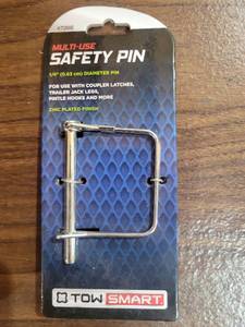 lot 20557 image: TOW SMART Multi-Use Safety Pin 14 Inch Diameter - Retail $8