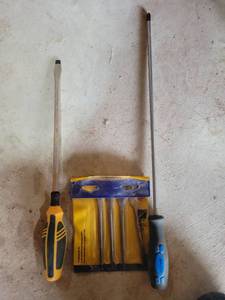 lot 20575 image: Wood Carving Chisel Tool Set - Retail $15
