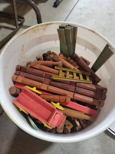 lot 20576 image: Lincoln Logs Wooden Building Set Collection - Retail $15