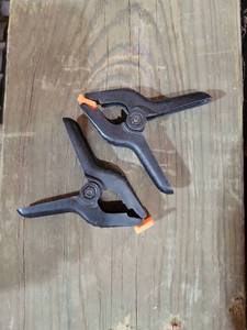 lot 20600 image: Plastic clamps - Retail $15