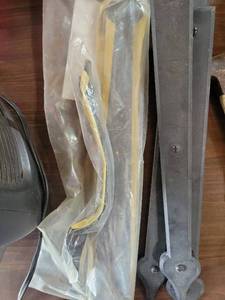lot 20621 image: Forged Iron and plastic Tools and Hardware Set 4 plastic and 6 iron and a handle - Retail $25