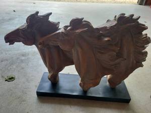 lot 20645 image: Hand Carved Three Horse Head Wood Sculpture - Retail $75