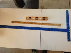 lot 20657 image: Becker Chevrolet Promotional Measuring Tools Set - Retail $15