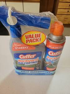 lot 20669 image: Cutter Backyard Bug Control Spray Value Pack - Retail $15