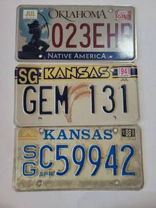 lot 20686 image: Oklahoma Kansas License Plate Collection Set of 3 - Retail $25