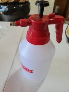 lot 20690 image: Atwood Pressure Spray Bottle with Pump Handle 2qt - Retail $15
