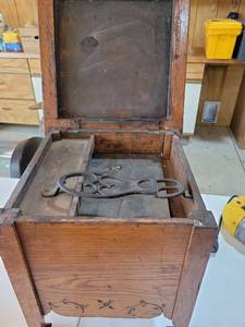 lot 20692 image: Wooden shoe shine  Stand with Mirror and Cast Iron Trivet - Retail $75