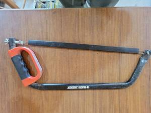 lot 20723 image: Black & Decker Metal Hacksaw with Orange Handle - Retail $15