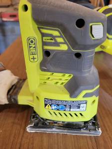 lot 20751 image: Ryobi P440 18V Cordless Palm Sander - Retail $45