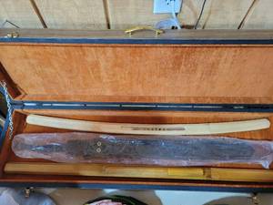 lot 20778 image: Japanese Samurai Sword Set with Wooden Storage Case
