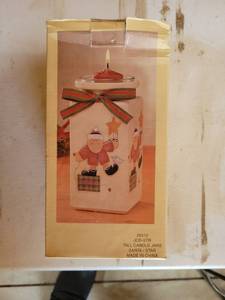 lot 20801 image: Christmas Santa Claus Decorative Candle Jar with Star Design - Retail $8