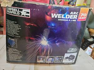 lot 20806 image: Campbell Hausfeld 70 Amp Arc Welder not tested - Retail $89
