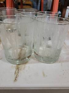 lot 20823 image: Set of 6 Clear Glass Drinking Glasses - Retail $15