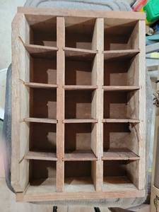 lot 20824 image: Wooden Storage Box with 15 Compartments - Retail $25