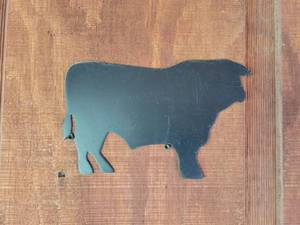 lot 20851 image: Metal Cow Silhouette Wall Art - Retail $25