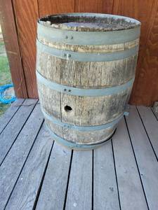 lot 20860 image: Very Weathered Oak Wine Barrel with Metal Hoops 24wx34h - Retail $45