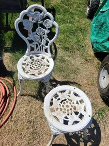 lot 20867 image: White Cast Iron Rose Pattern Garden Chair and Table Set - Retail $75