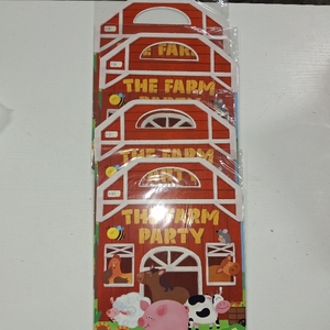 lot 8793 image: 4 Packs Reusable Sticker Book, 35 Farm Animal Static Stickers Waterproof Animals & Insects Decals Matching Game Activity Books Educational Learning Toys for Toddlers Girls Boys Preschooler