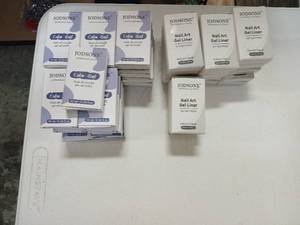 lot 9141 image: 14 Packs JODSONE 2Pcs Gel Nail Polish Set 10ml Black and White Gel Polish,Soak Off LED U V Nail Gel Manicure All Seasons Gel Polish Nail. 26 Packs Color Gel 10 ml.