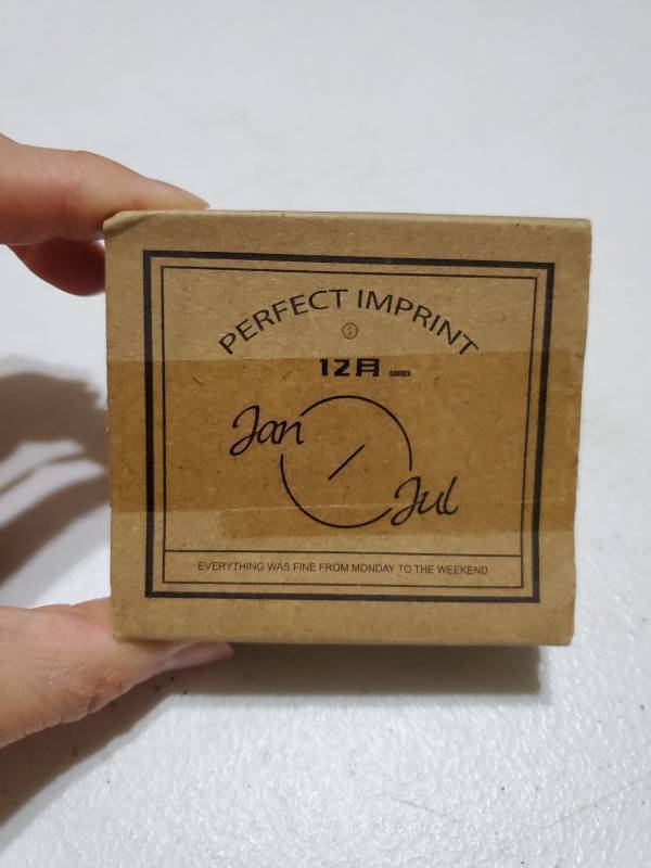 lot 15589 image: Ink Stamp jan-dec (no ink) - Retail $15