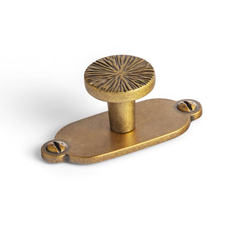 lot 25164 image: Zinc Alloy Cabinet Knob with Backplate-Antique Brass Drawer Knobs, 5 Pack (missing 1 knob) - Retail $40