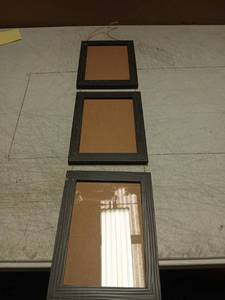 lot 33045 image: Set of Three Small Black Picture Frames - Retail $15