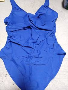 lot 42394 image: Blue One-Piece Swimming Suit Size 3XL - Retail $15