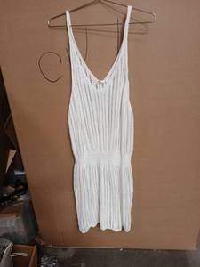 lot 42432 image: AIMAGE White Crochet Knit Sleeveless Jumper Size XXL - Retail $15