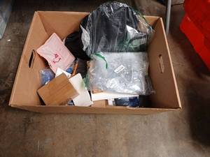 lot 61829 image: Mystery Box