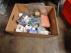 lot 61830 image: Mystery Box