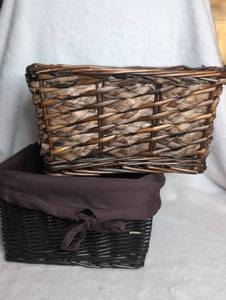 lot 2919 image: Woven Wicker Storage Baskets - one with Fabric Liner