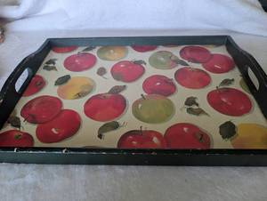 lot 2920 image: Apple Pattern Serving Tray with Green Frame
