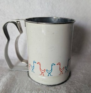 lot 2927 image: Vintage Flour Sifter with Dancing Chickens Design