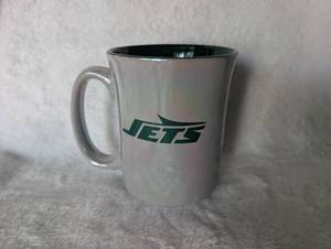 lot 2977 image: New York Jets NFL Team Logo Coffee Mug - new